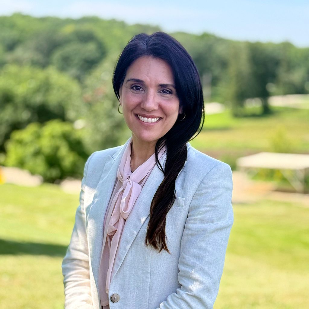 Dr. Isabel Eliaschev