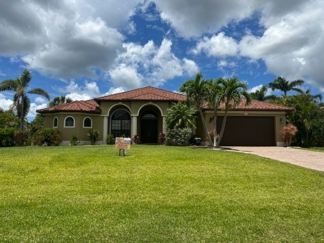New Roof by Four Peaks Roofing Fort Myers