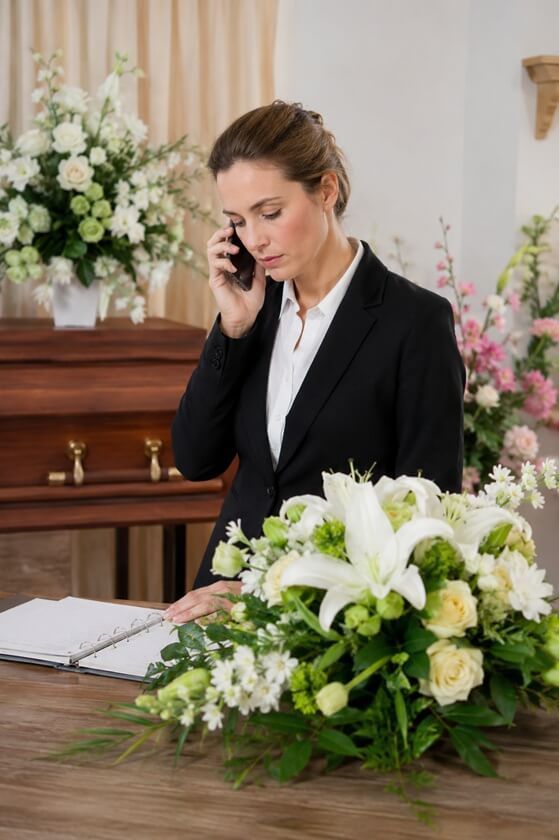 contacting a funeral home for funeral or cremation services in Riverside, IL