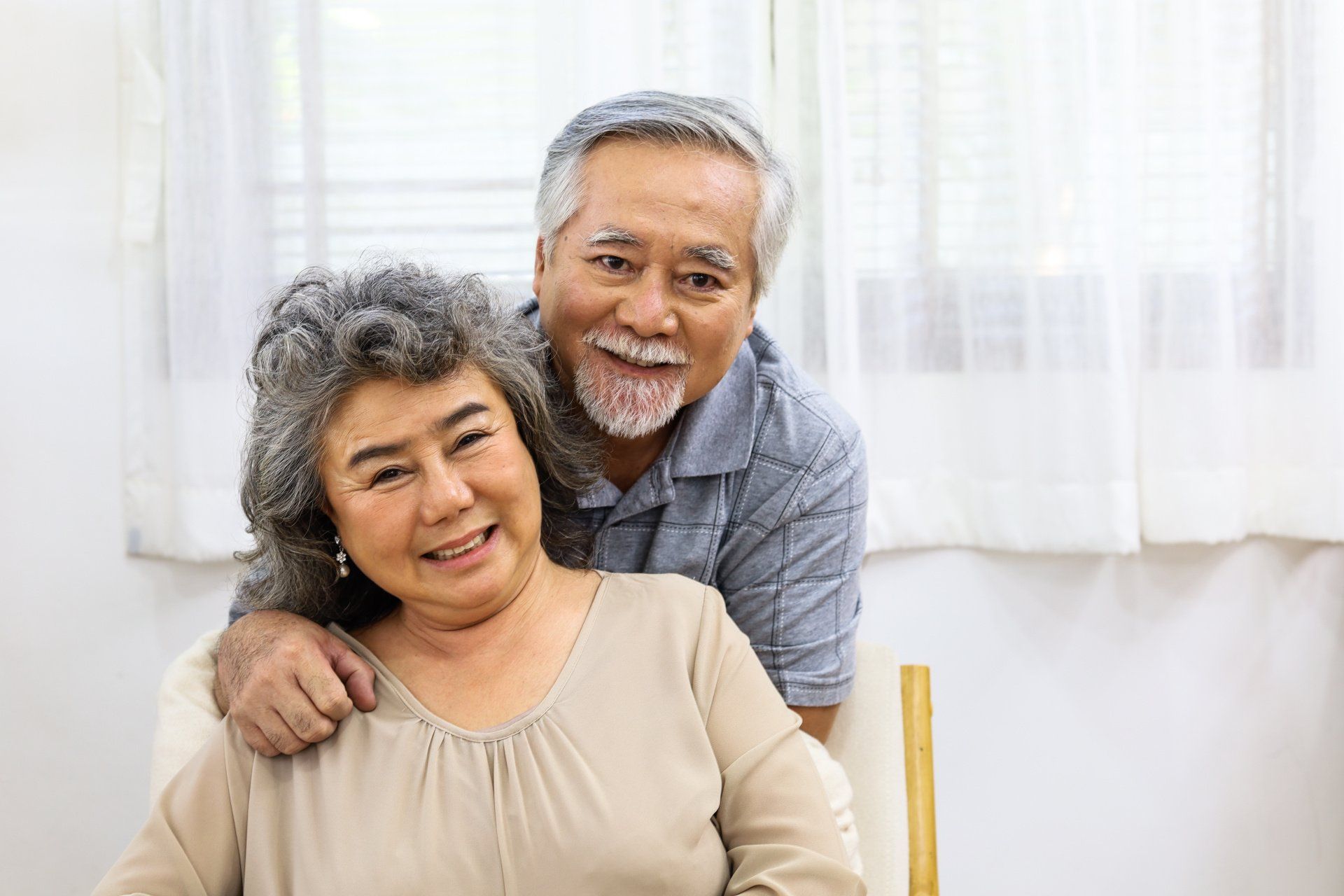mature-happy-couple