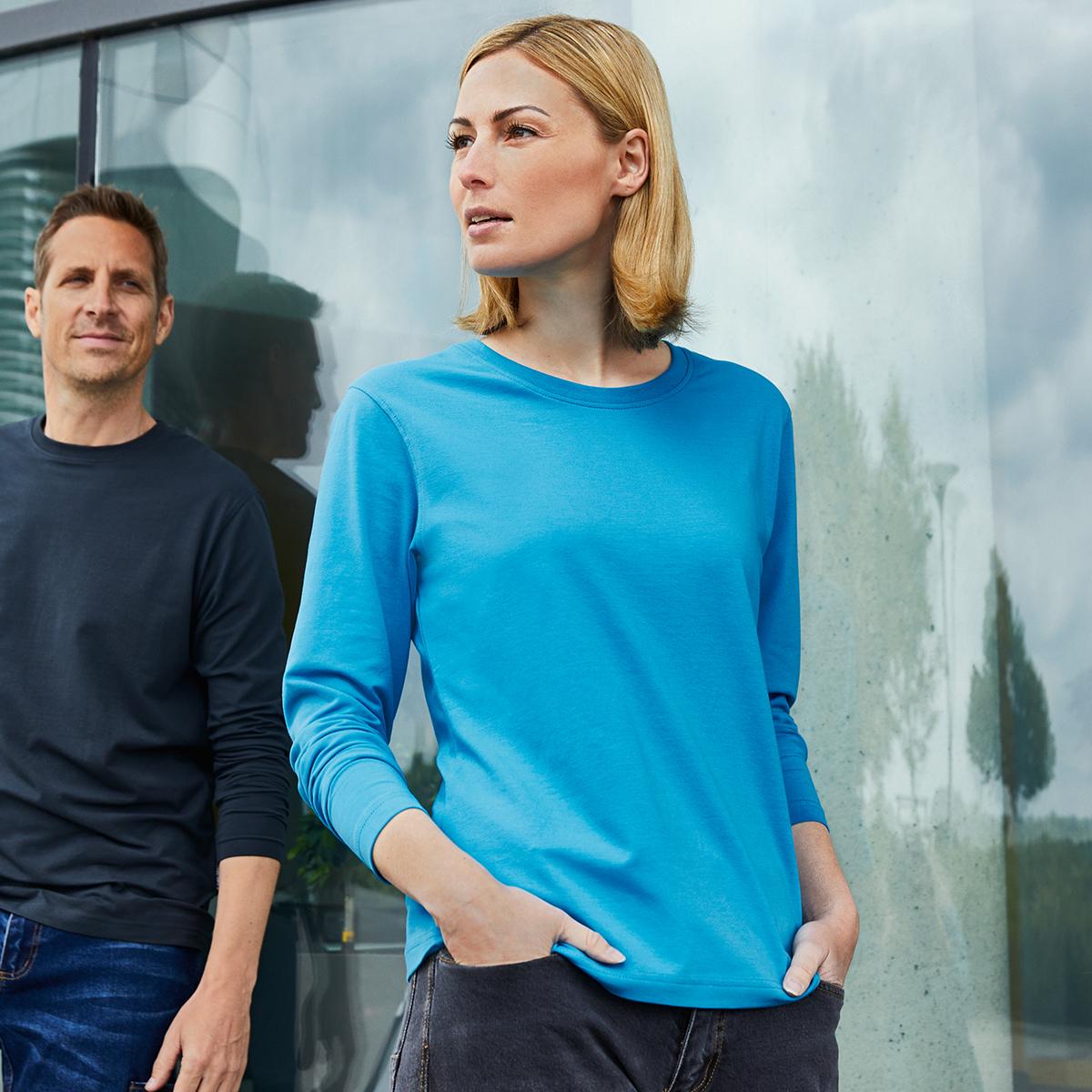 LONG SLEEVE T-SHIRT