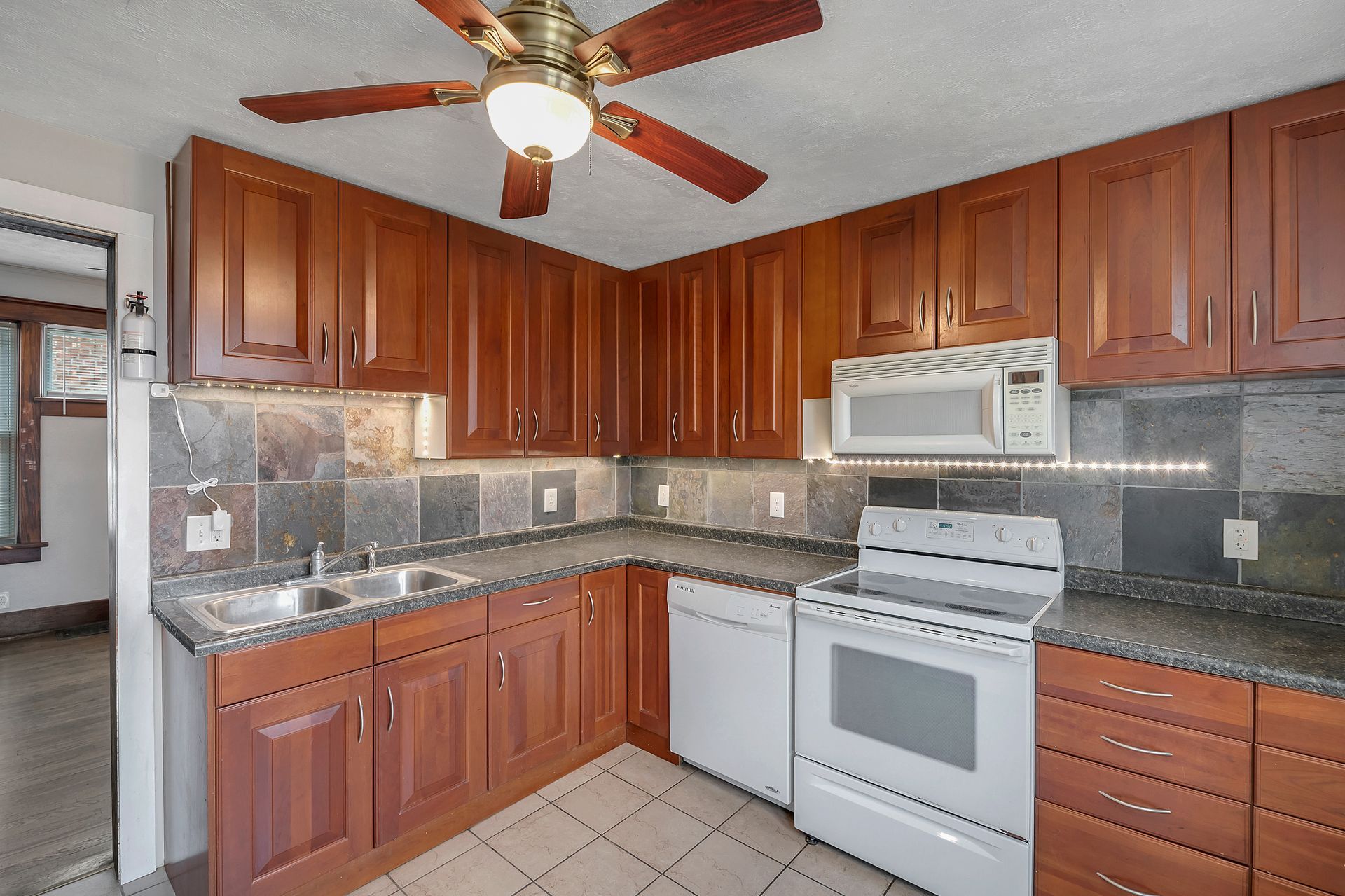 601 S 31st
