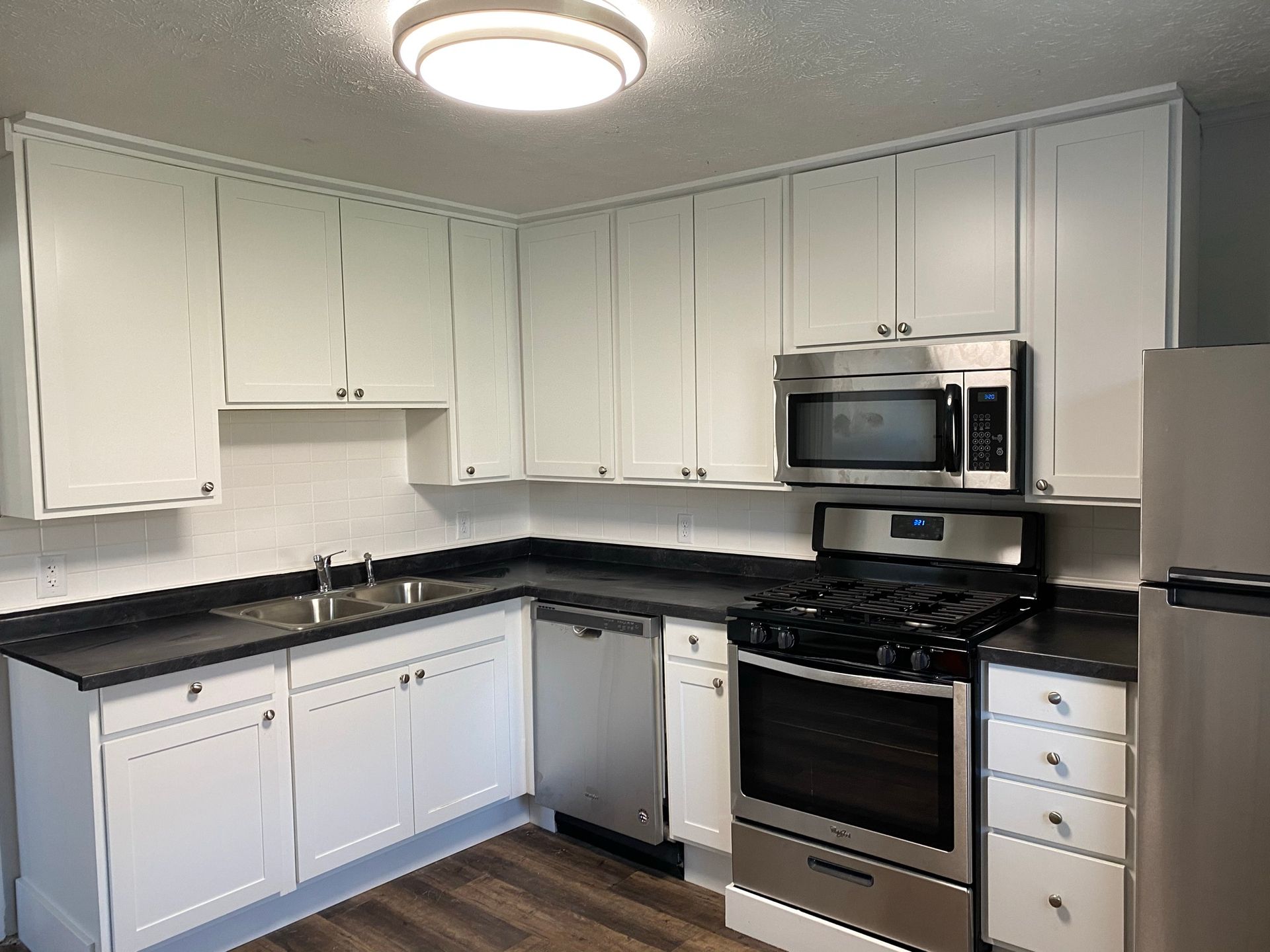 Kitchen in 3418 Jackson St | DiBar Enterprises
