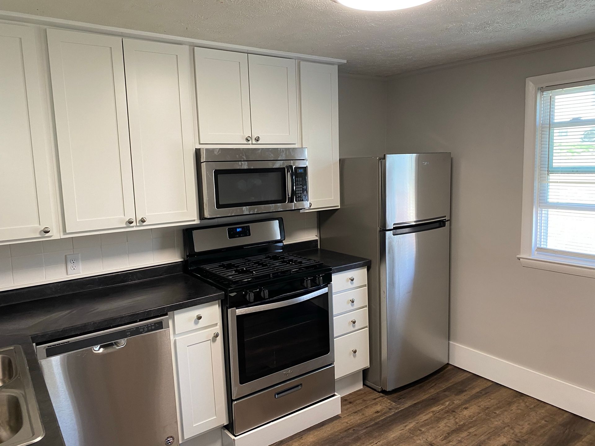 Kitchen in 3418 Jackson St | DiBar Enterprises