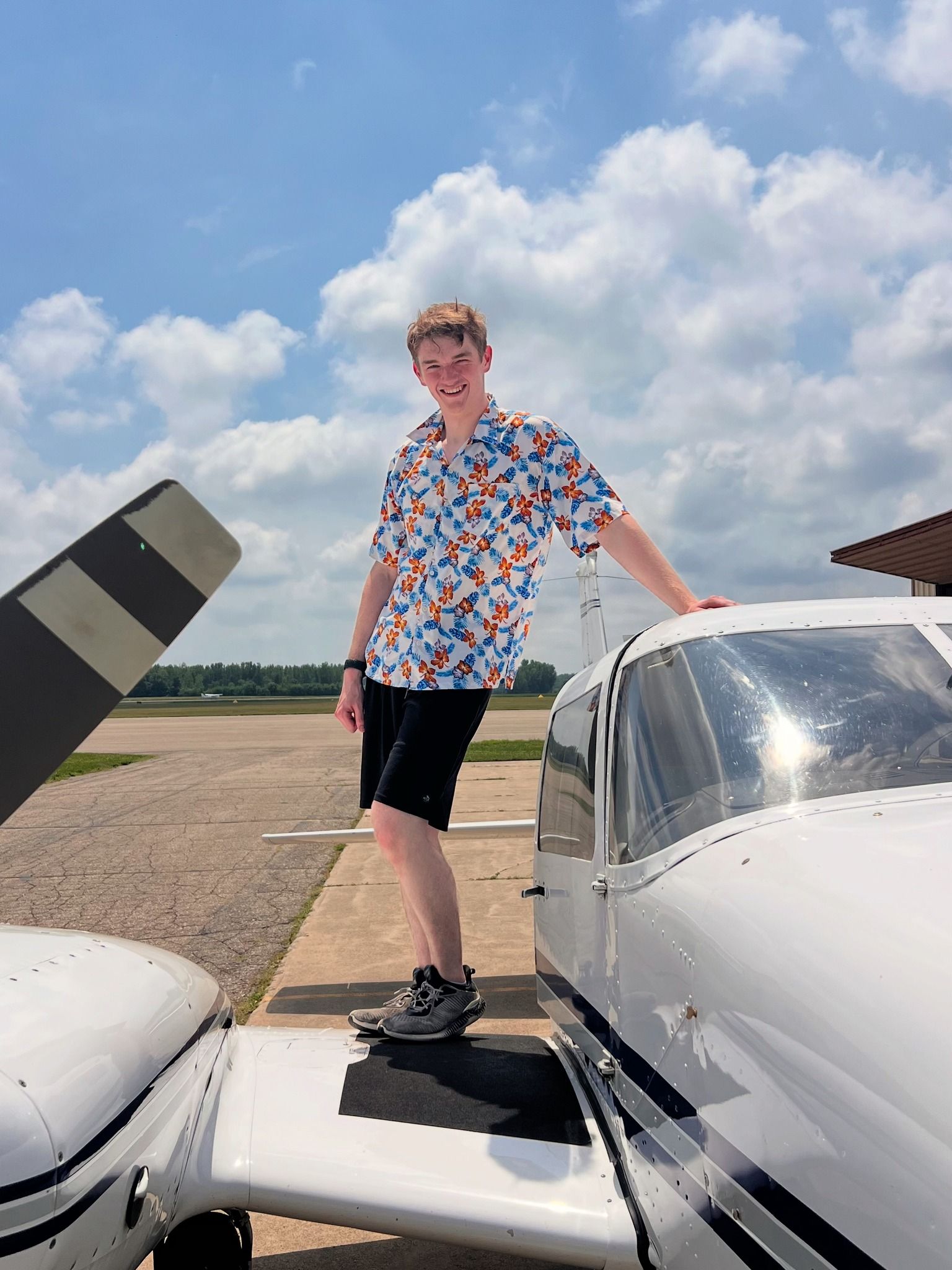 Plane Rental Services at SkyWalker Flying in Adrian, Michigan