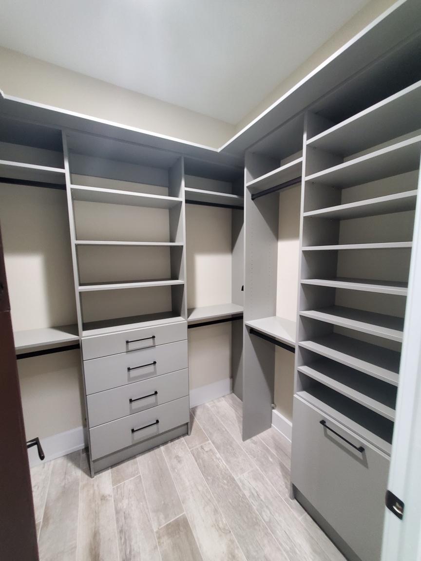 Custom Closet System