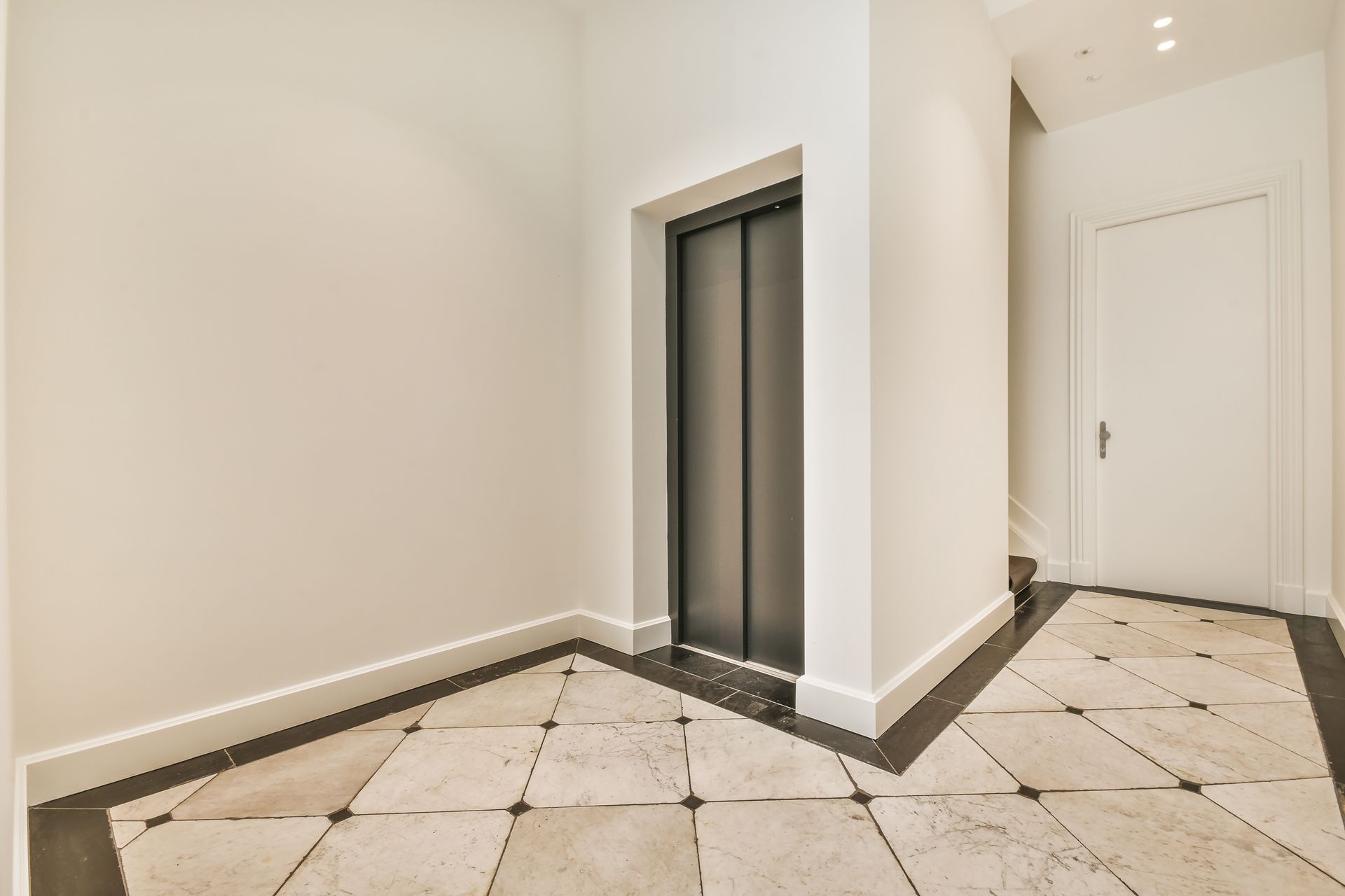 A residential elevator. A residential elevator.