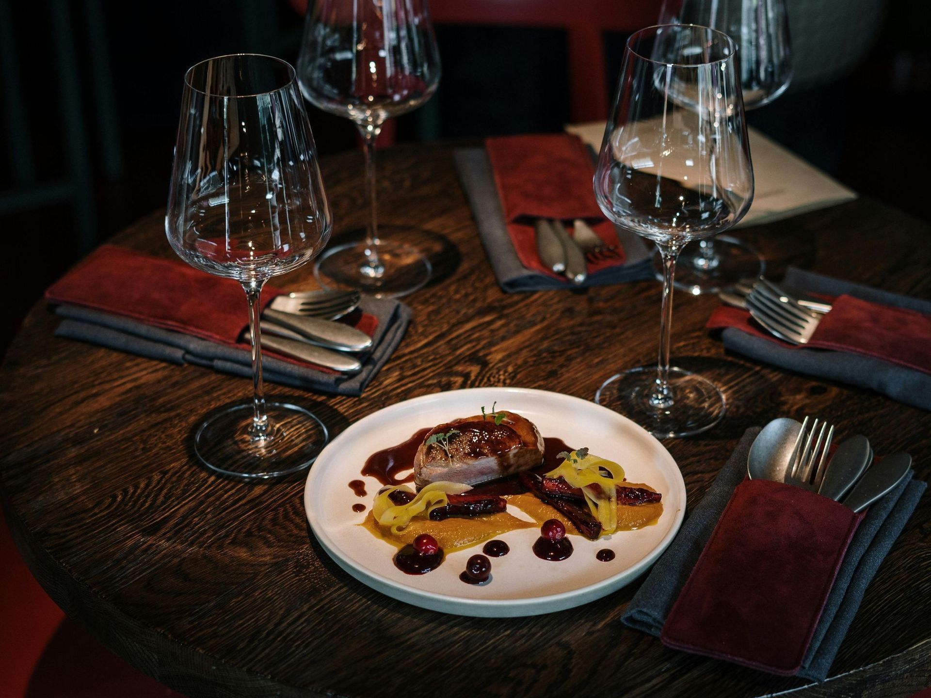 A vibrant table setting at one of the top Brazilian restaurants in Toronto.
