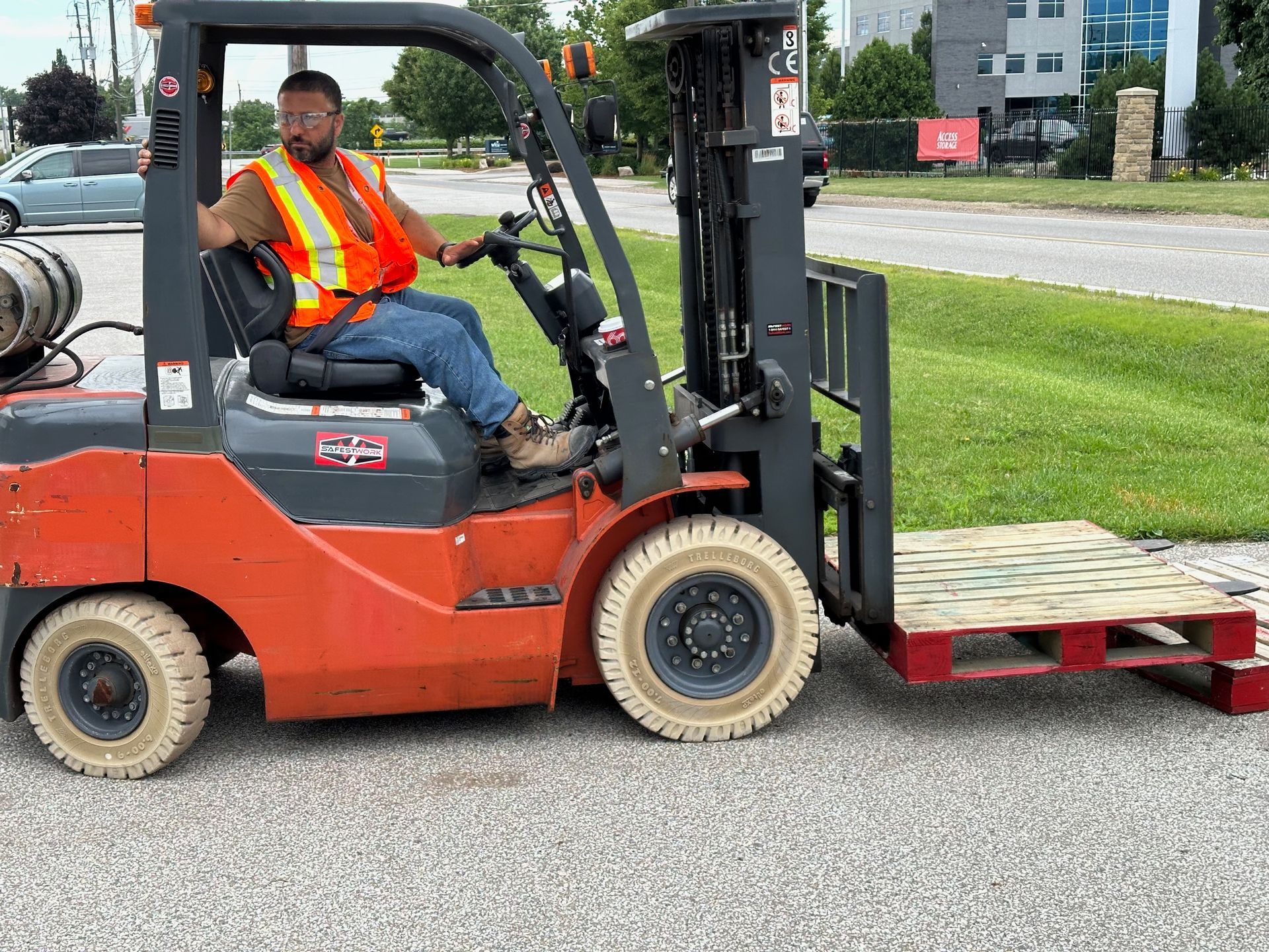Forklift Training in Ontario