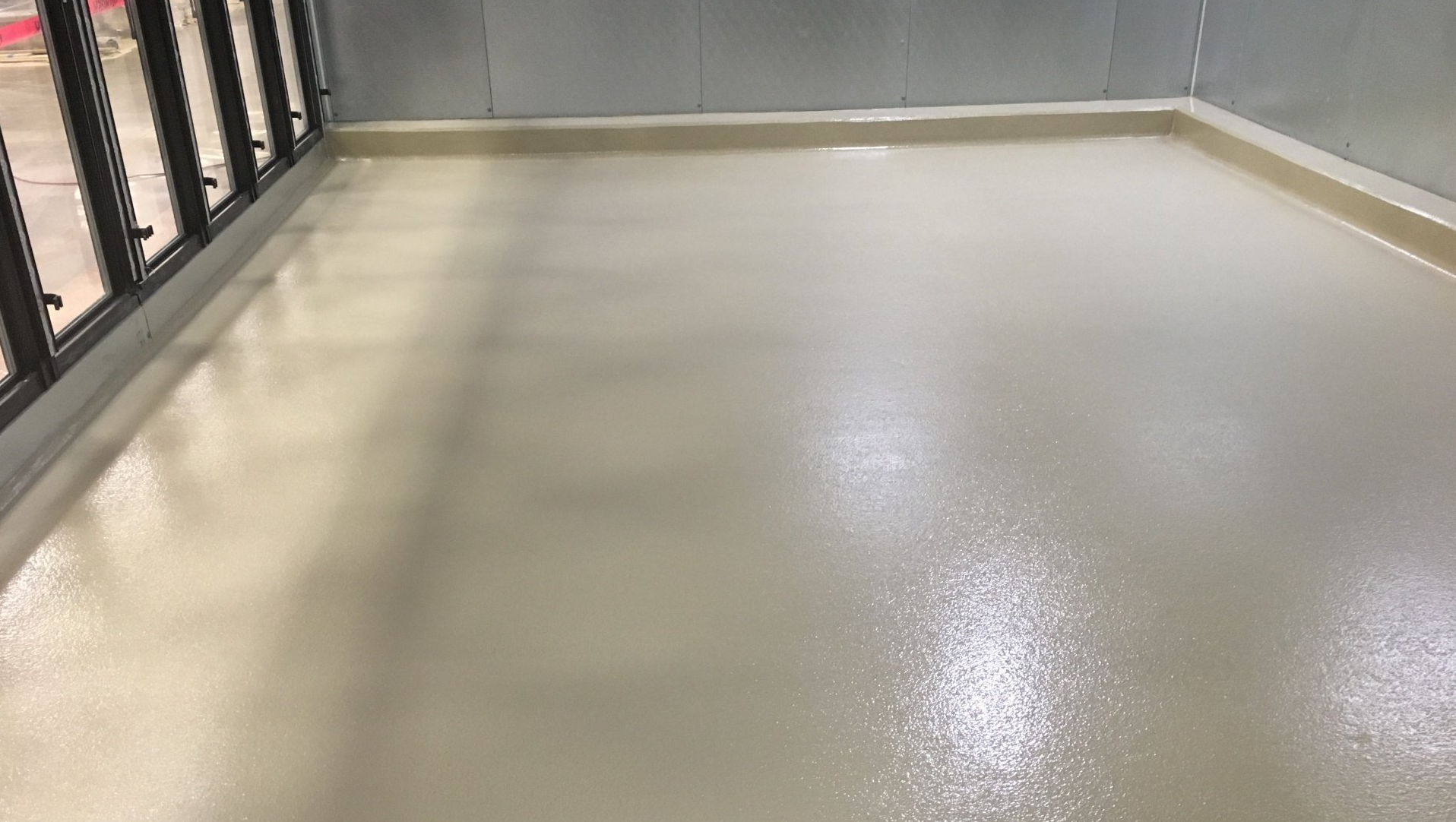 Cooler Floor