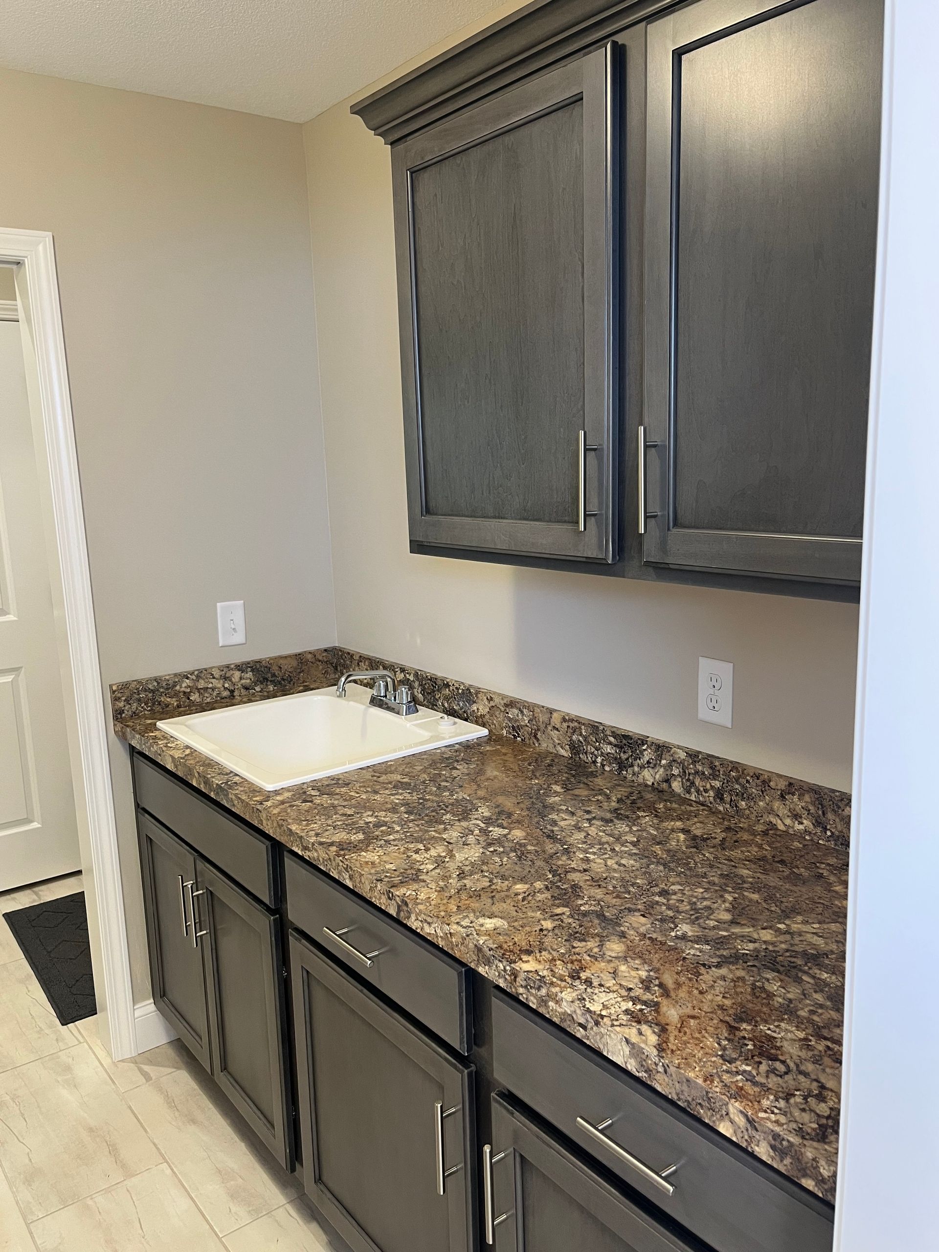 HOME FOR SALE Eagle Creek Builders, Toledo, Ohio