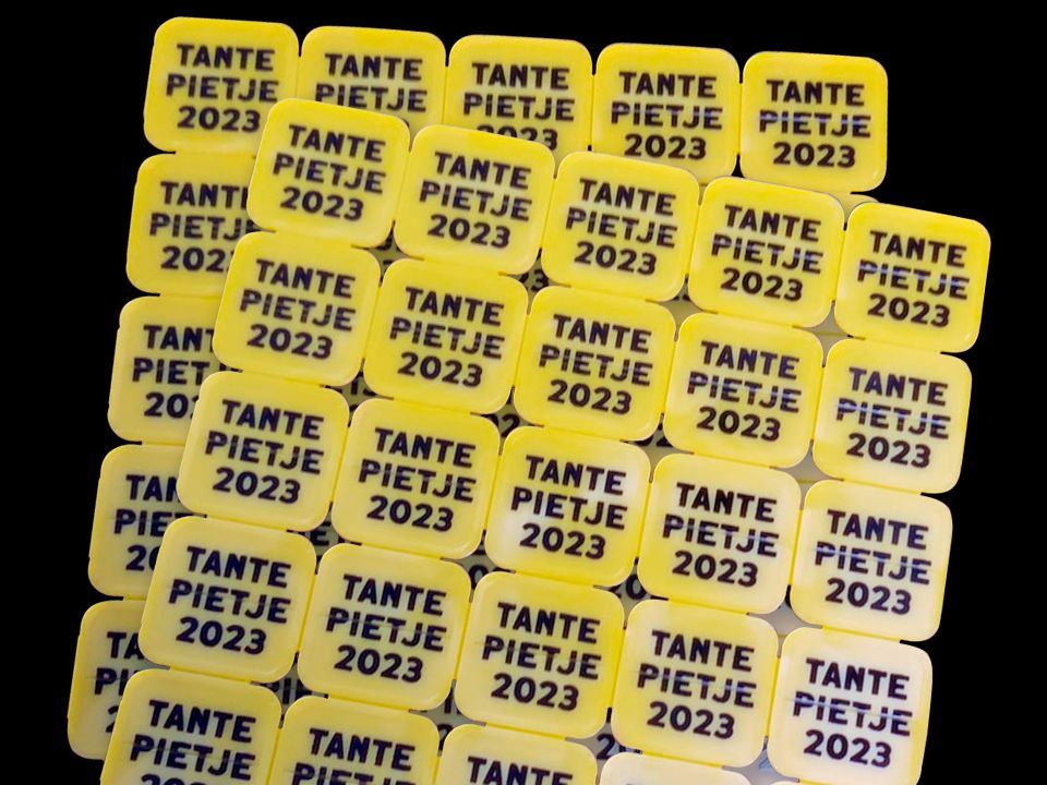 cafe tante pietje den oever flora munten