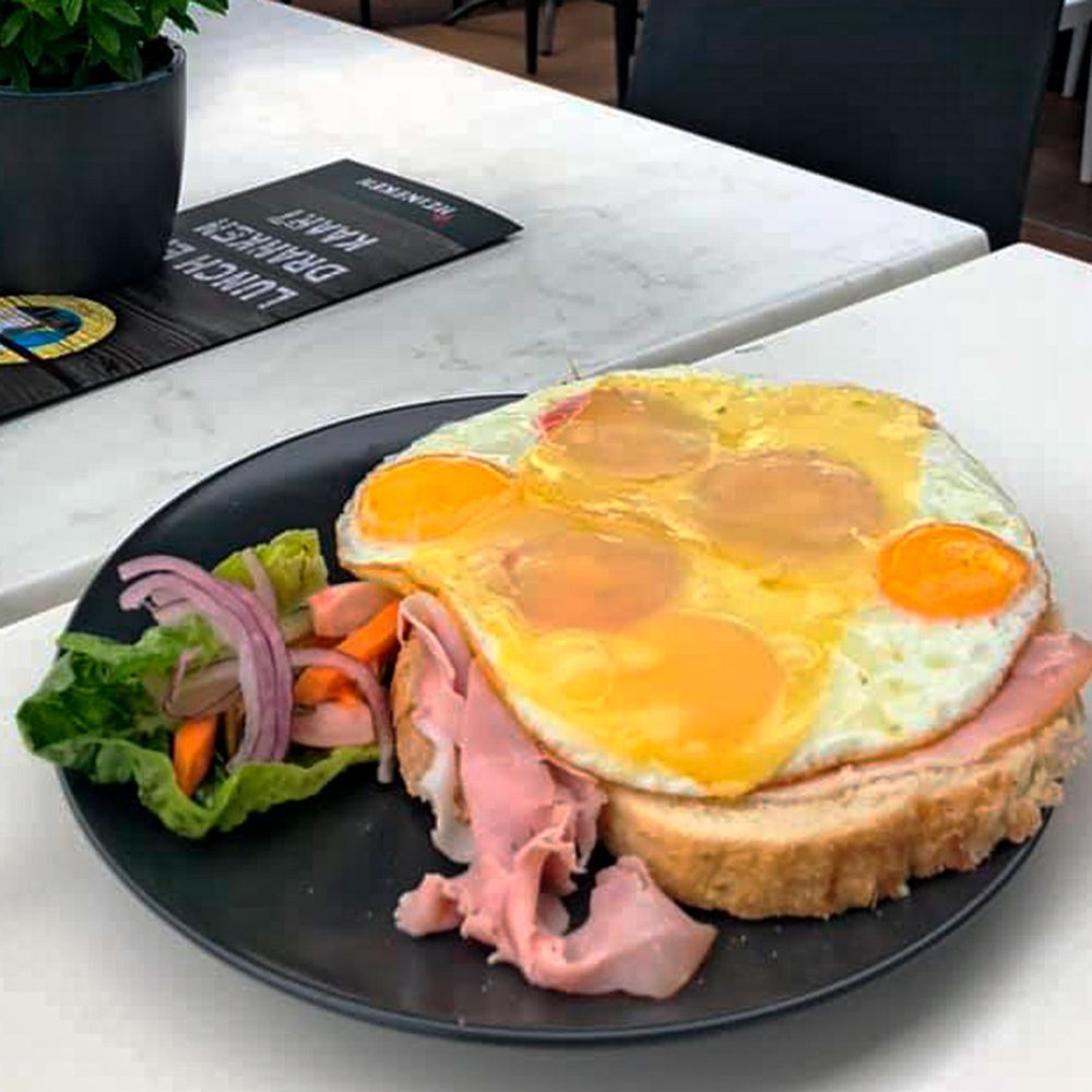Vissoep café Tante Pietje Den oever