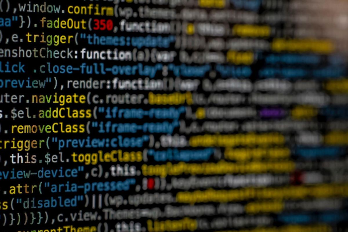 What's in a .Com?