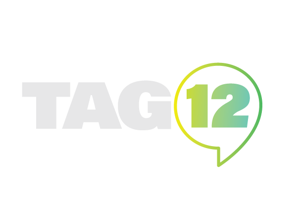 Um logotipo para a tag 12 com um balão de fala