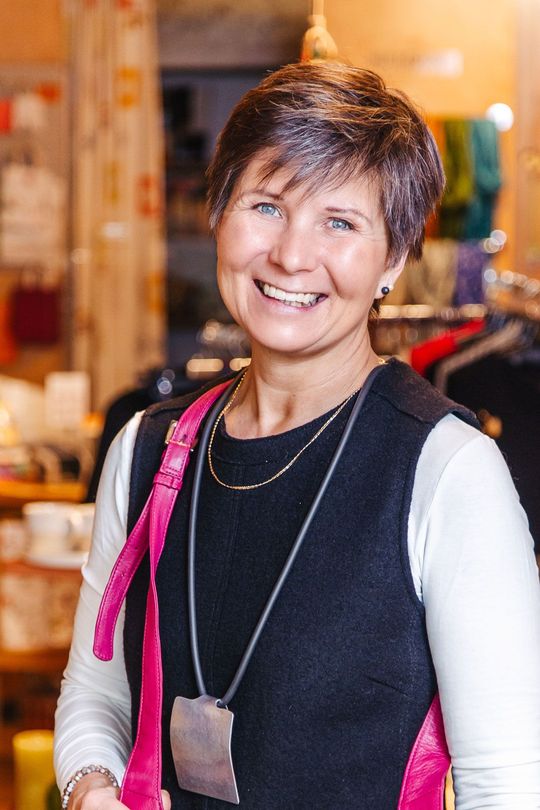 Inhaberin Zuzana Zilinska - Weltladen Die Nische Mürzzuschlag