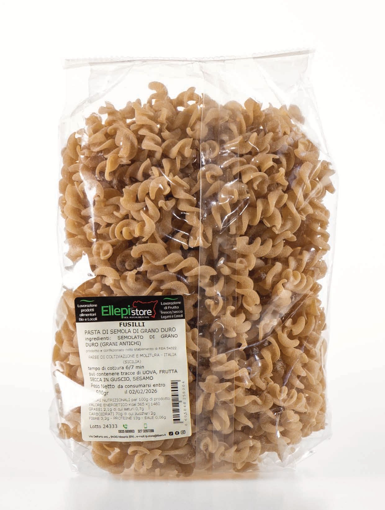Un sacchetto di pasta con un'etichetta che dice