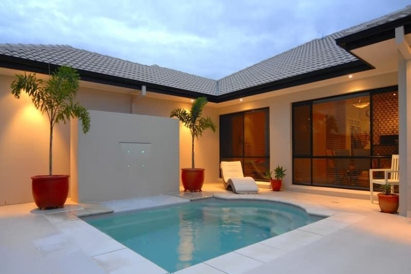 Small Modern Courtyard with Pool — Swan Hill Pool & Spa Centre in Swan Hill, VIC