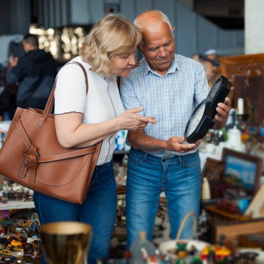 Experiences - Antiquing
