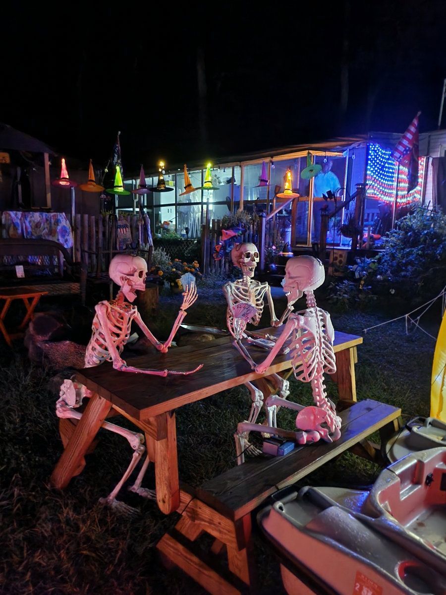 Camper's Candids - Photo 048