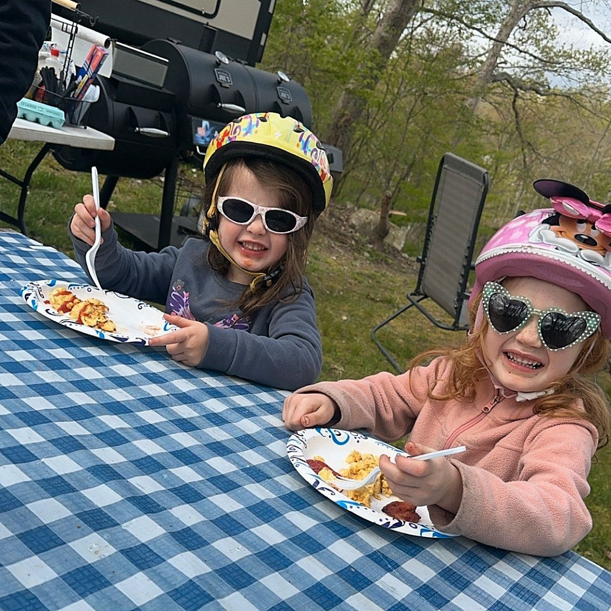 Camper's Candids - Photo 007