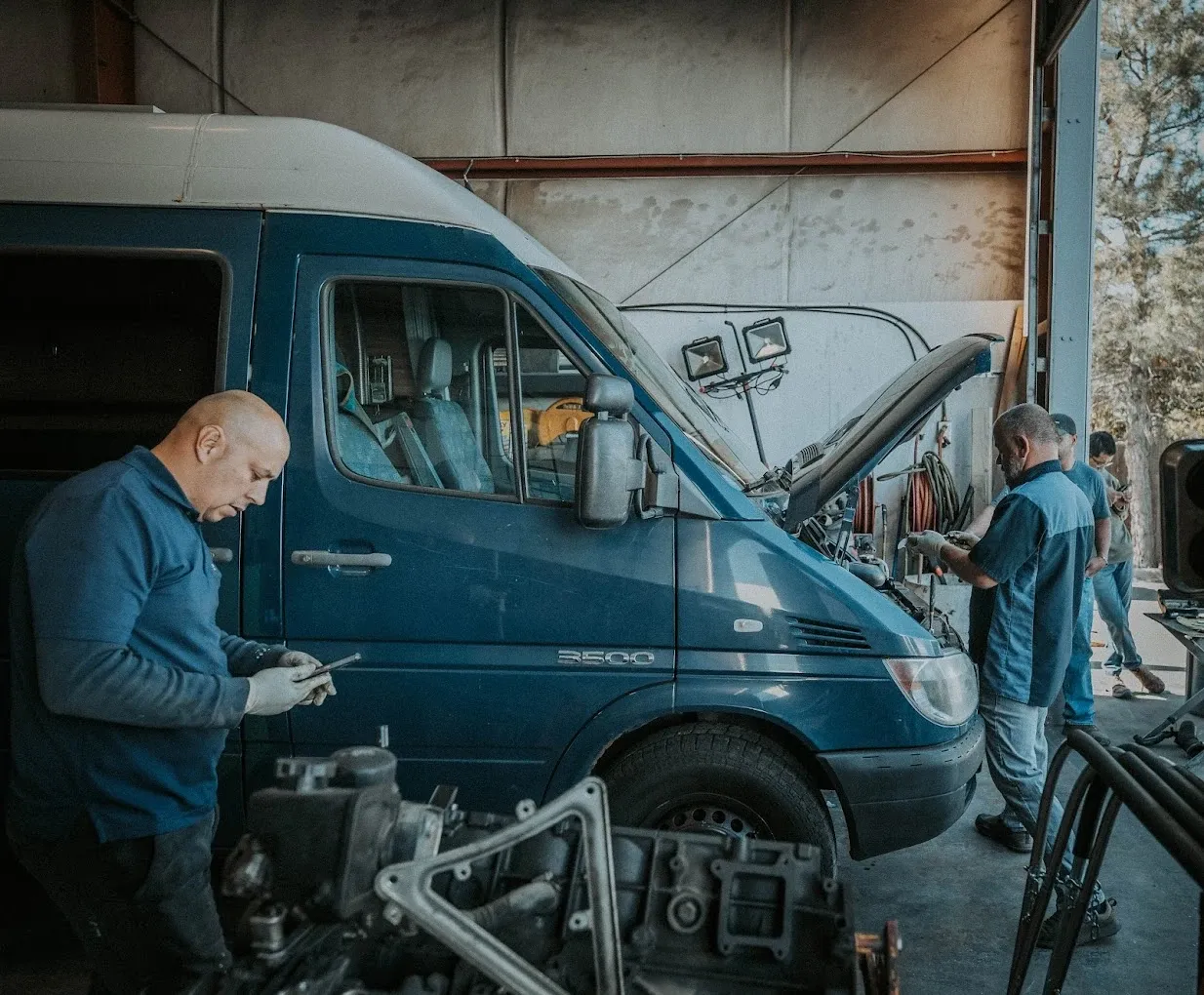 Big Van Body Shop Services | Colorado Fleetworks