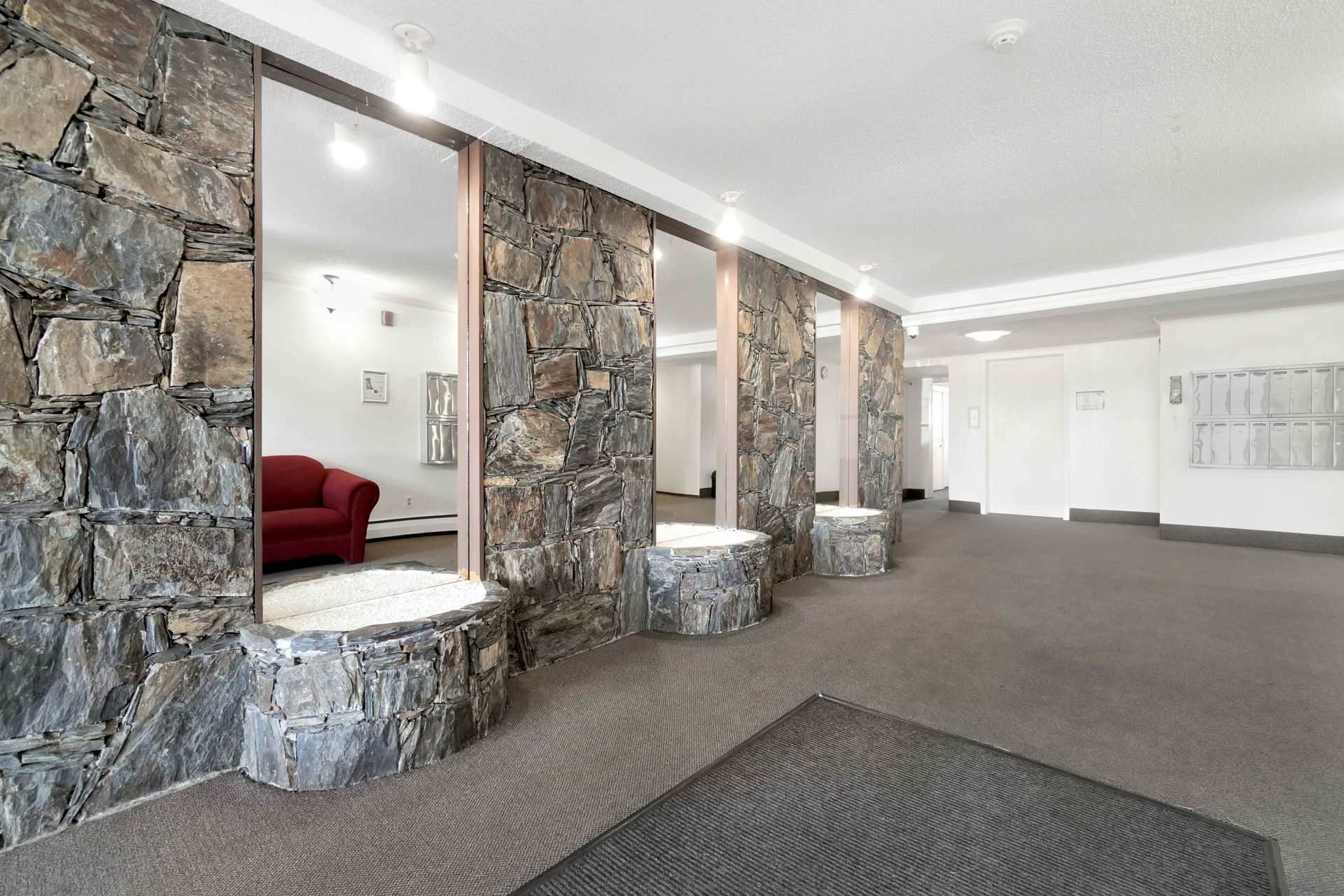 Richelieu Apartments Gallery