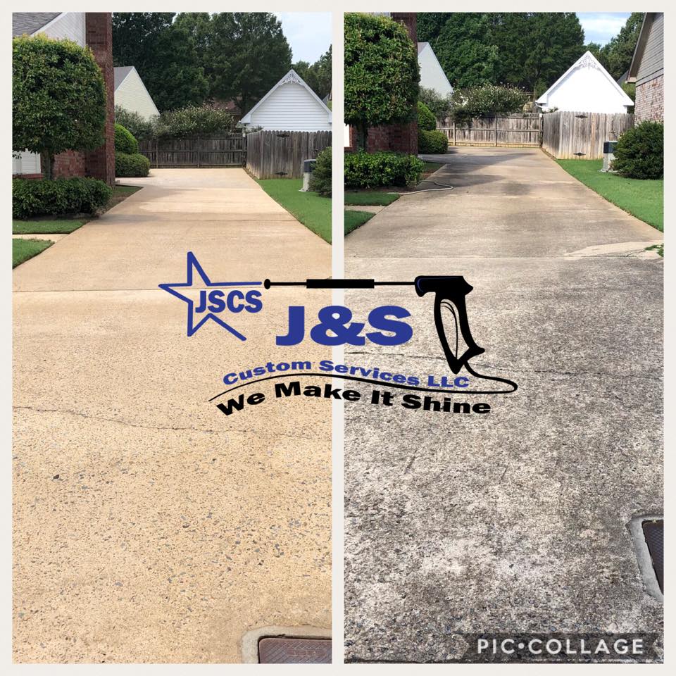 Before and after of driveway power washing in Arkansas Before and after of driveway power washing in Arkansas