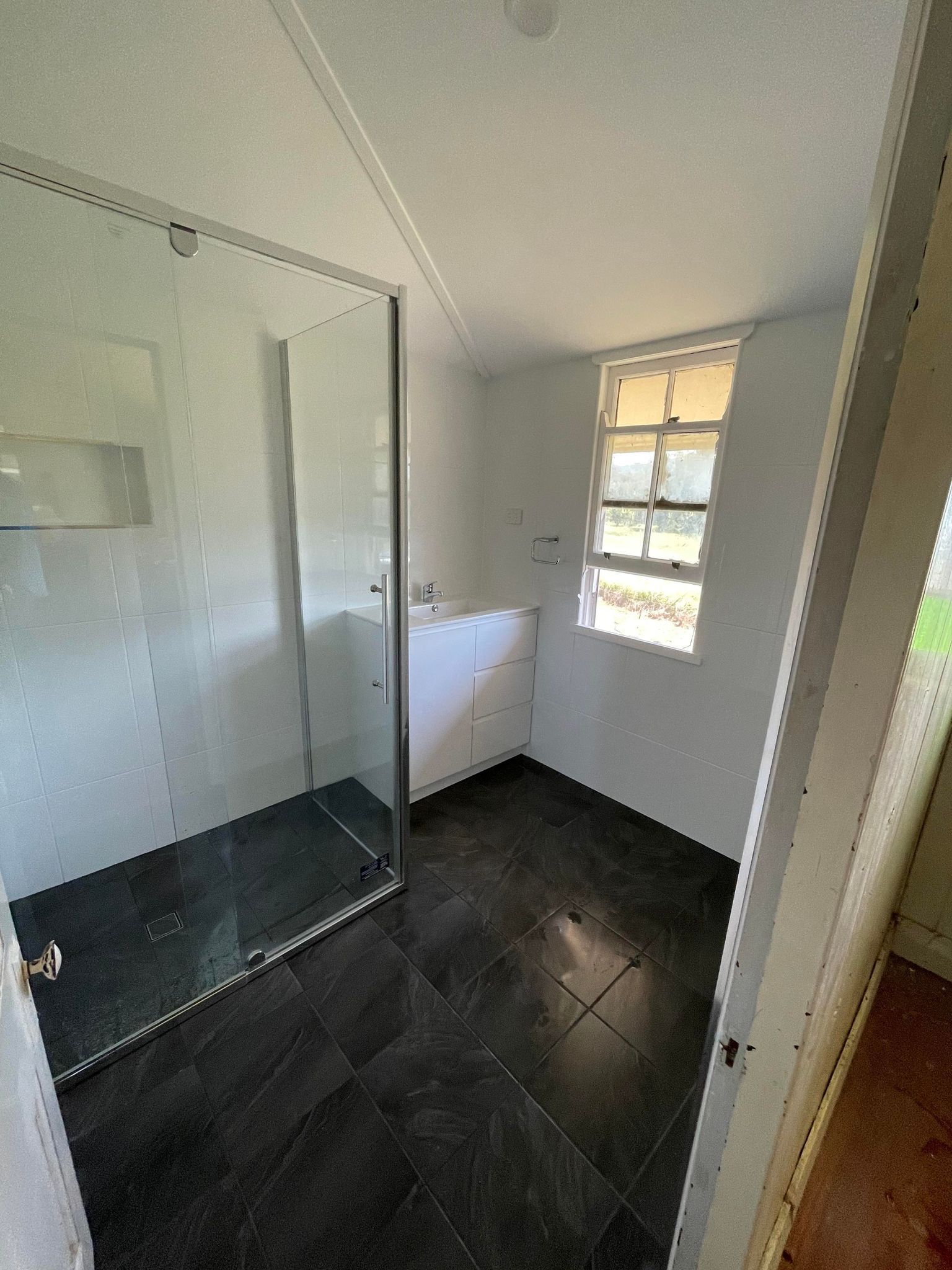 Ipswich Bathroom Renovations | Philipsen Construction