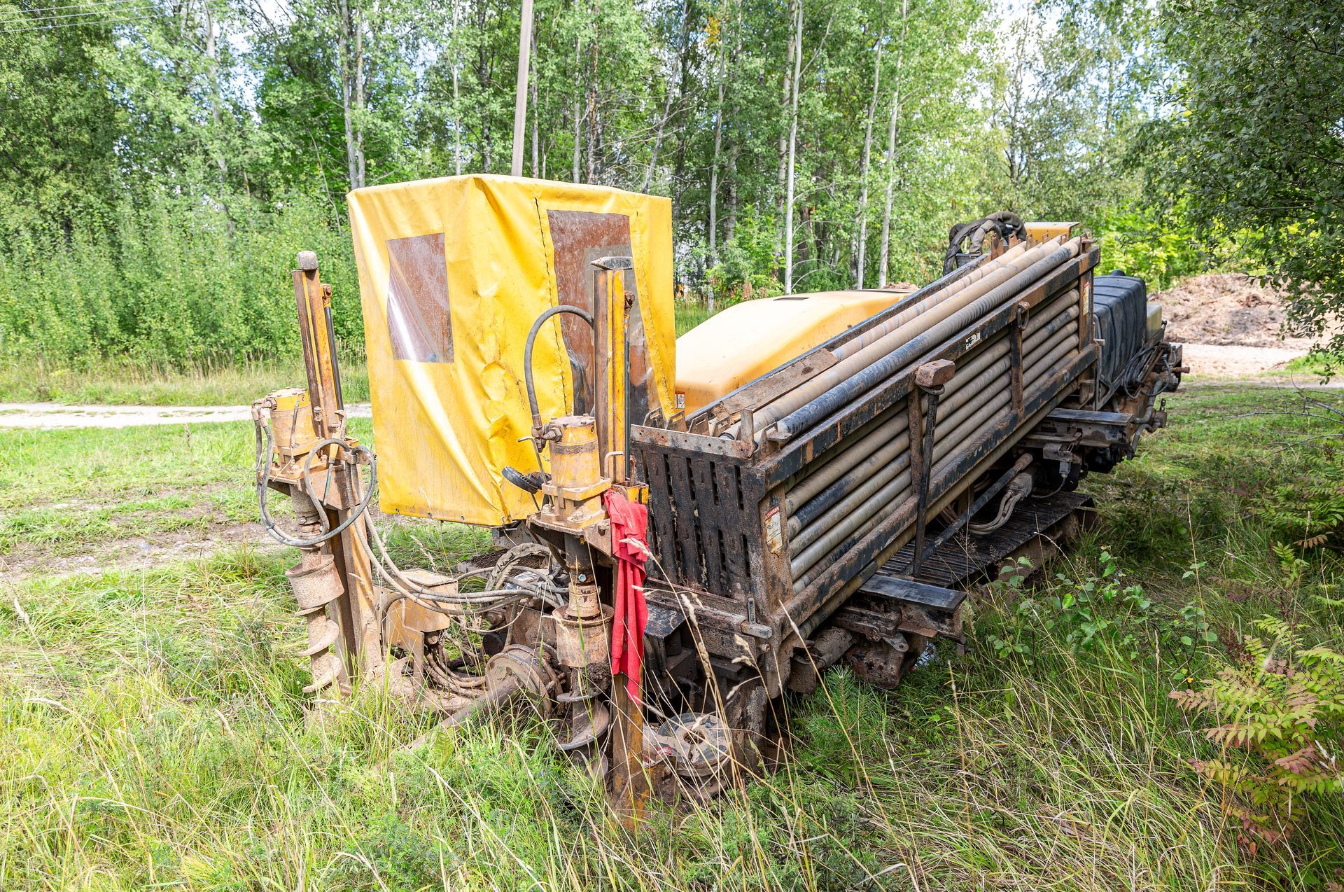 A horizontal directional drilling machine.