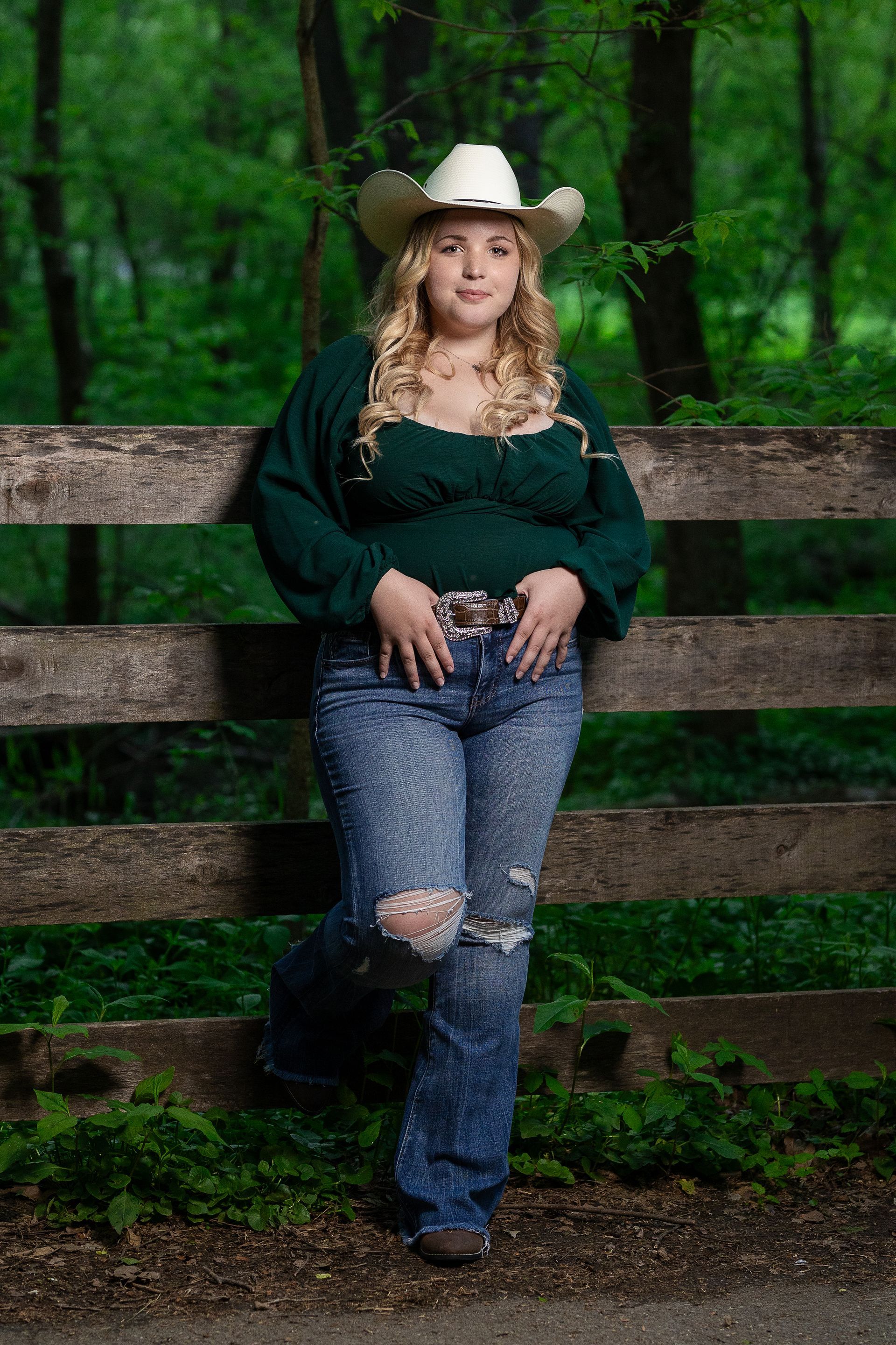 Girl in cowboy hat Maria Marchal Photography, Louisville, Kentucky