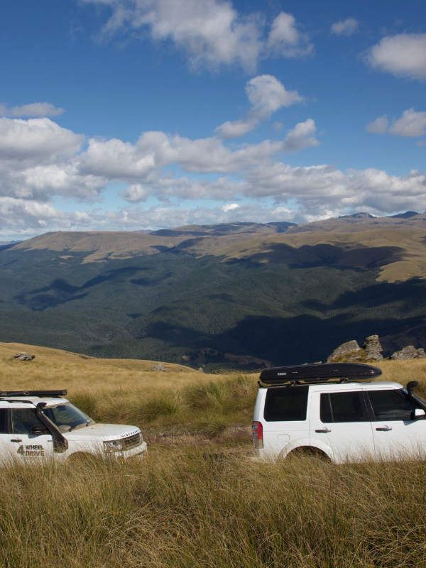 Del 4WD Expeditions Kopuwai