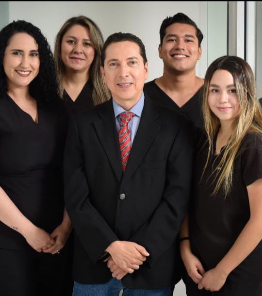DR. ALFREDO MORALES GONZÁLEZ, ORTODONCISTA