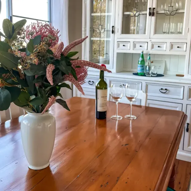 King Wise Farmhouse Dining Room