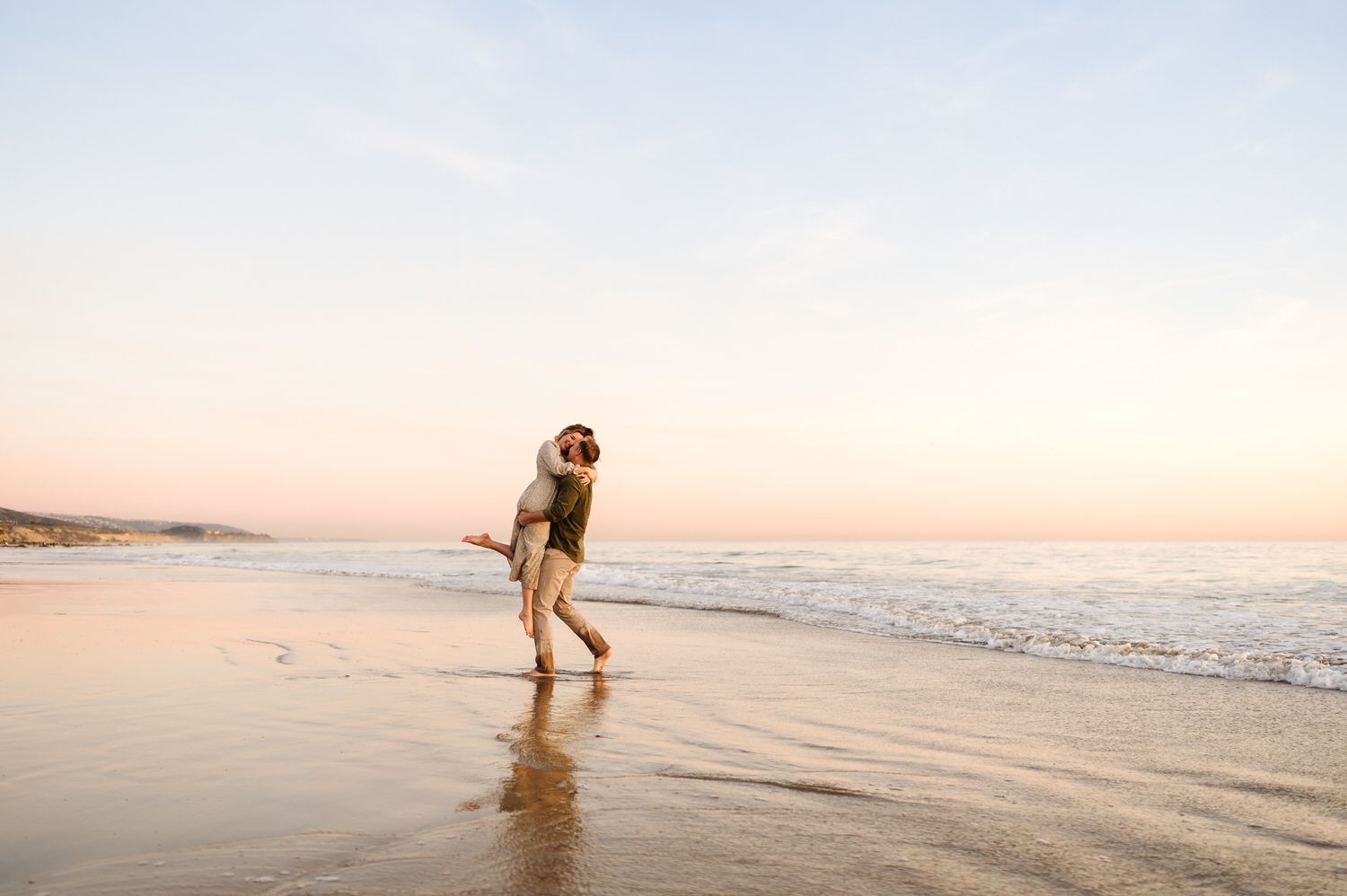 Crystal Cove Newport beach family and wedding photographer