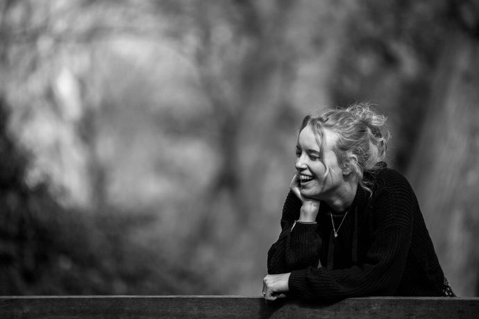 About me, zelf portret, Lian brouwer