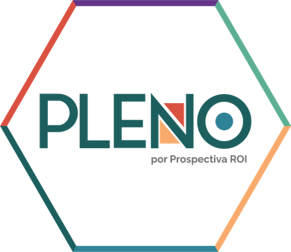 Logotipo de PLENO en texto color turquesa con un contorno hexagonal multicolor y un pequeño subtítulo “por Prospectiva ROI”