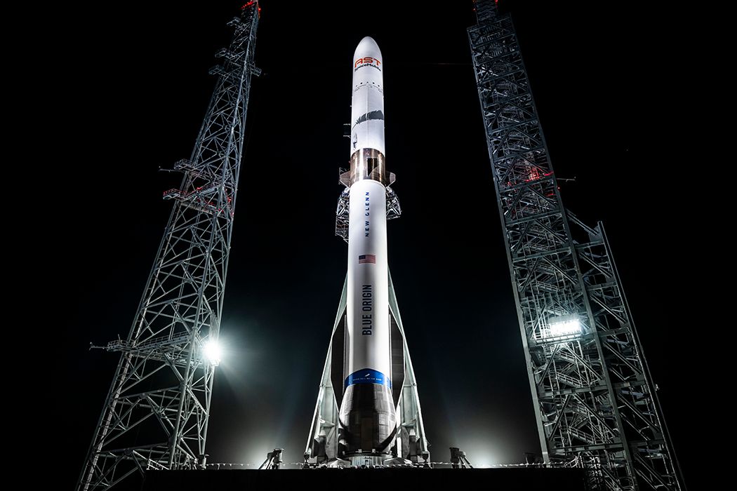 ブルーバード7 New Glenn launches BlueBird 7 photos