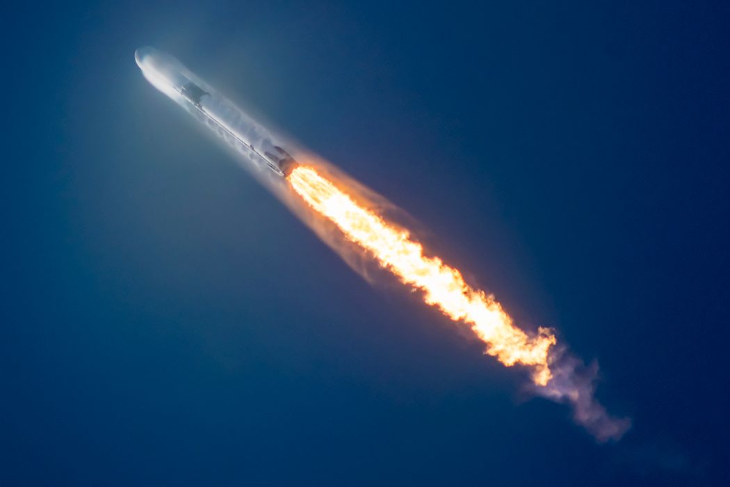 Falcon 9 launches Kuiper KF-02 photos