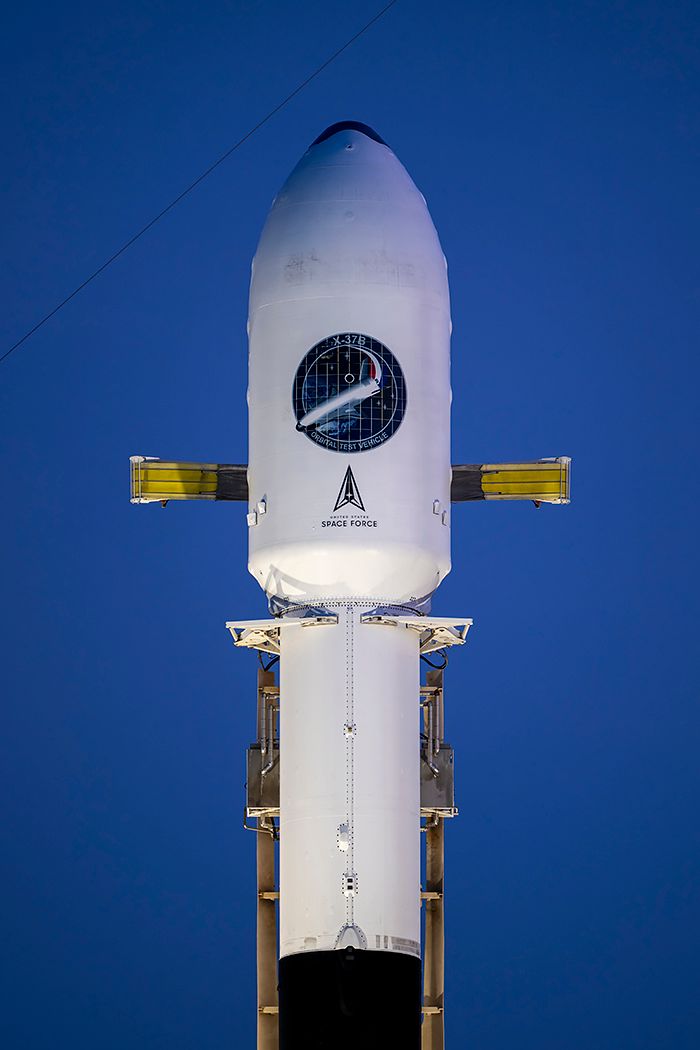 Falcon 9 launches X-37B OTV-8 photos