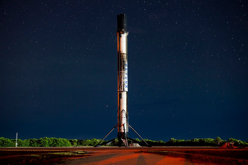 Falcon 9 launches X-37B OTV-8 photos