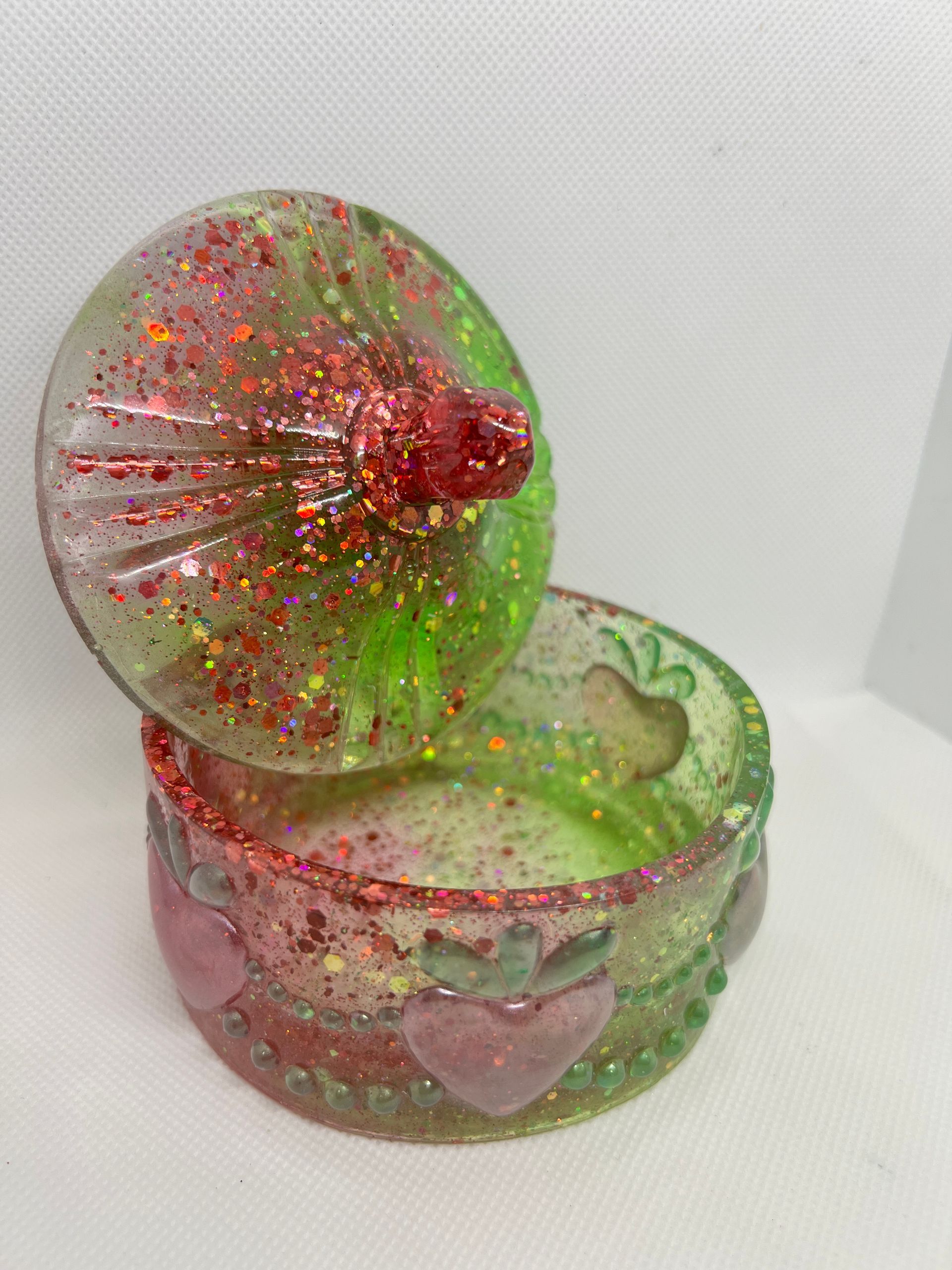 Strawberry Jar 624