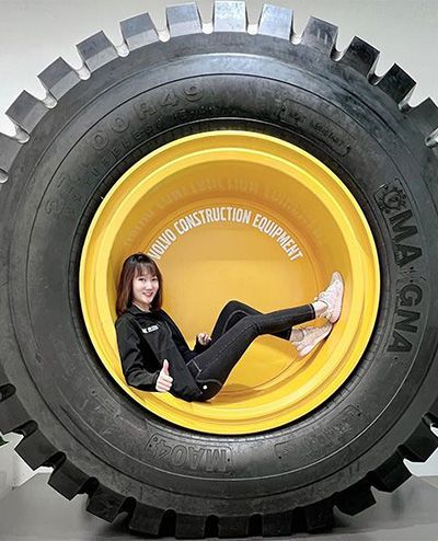  Doris Gong - Volvo Construction