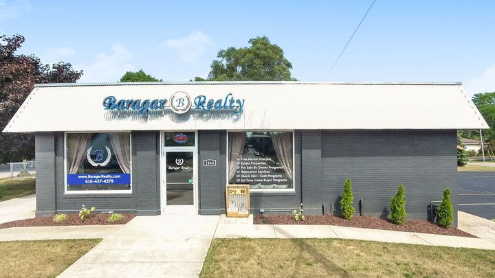 Baragar Realty office at 2464 Fuller Ave NE Grand Rapids MI 49505 - commercial real estate agency