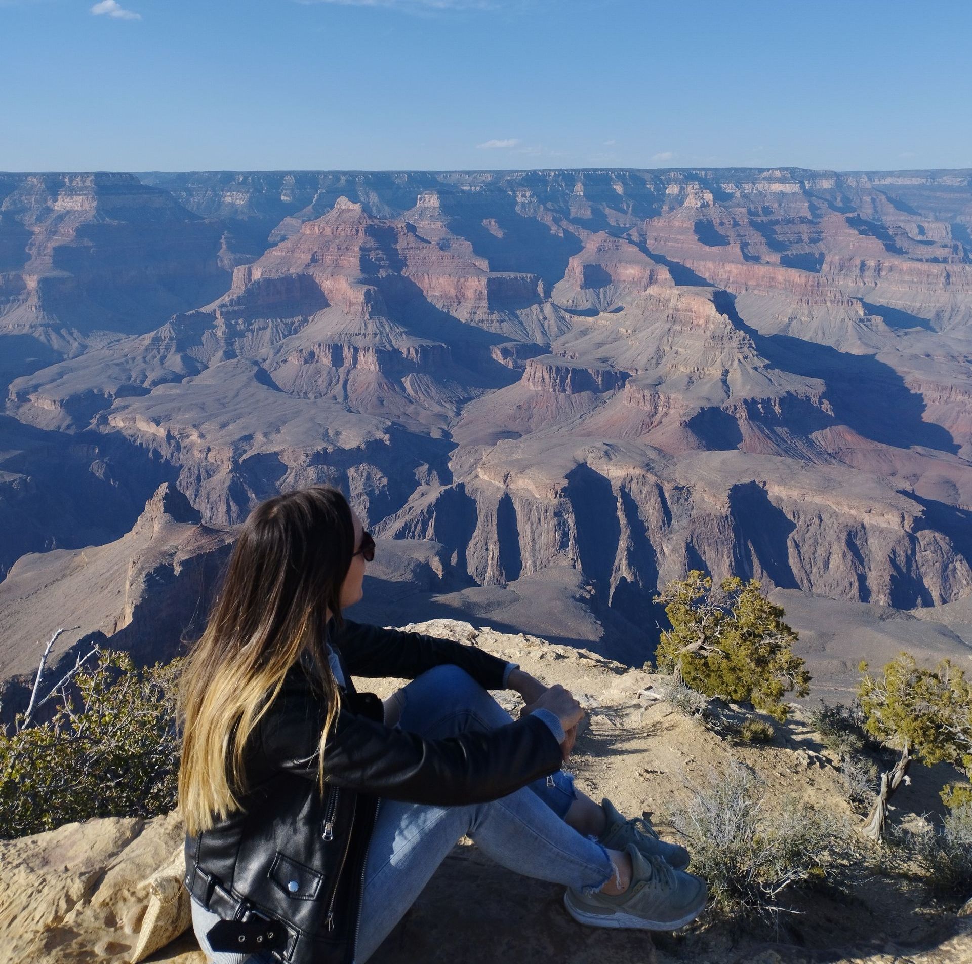 imagen mia del viaje a estados unidos. mujer viajera viajar en grupo mujeres descubrir destinos 
