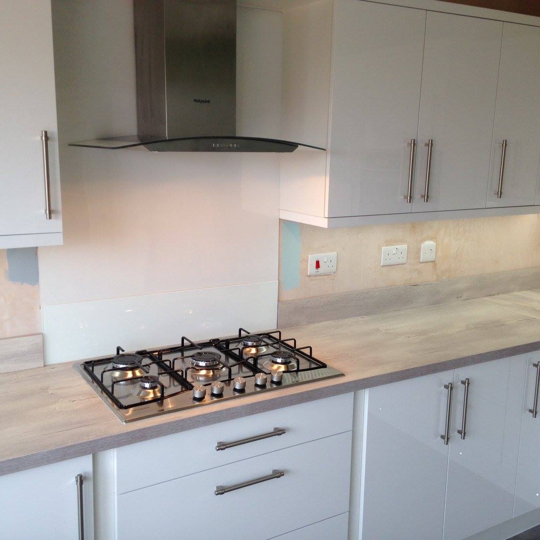 gloss kitchen