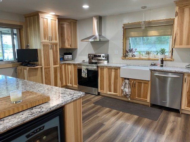Kitchen & Bath