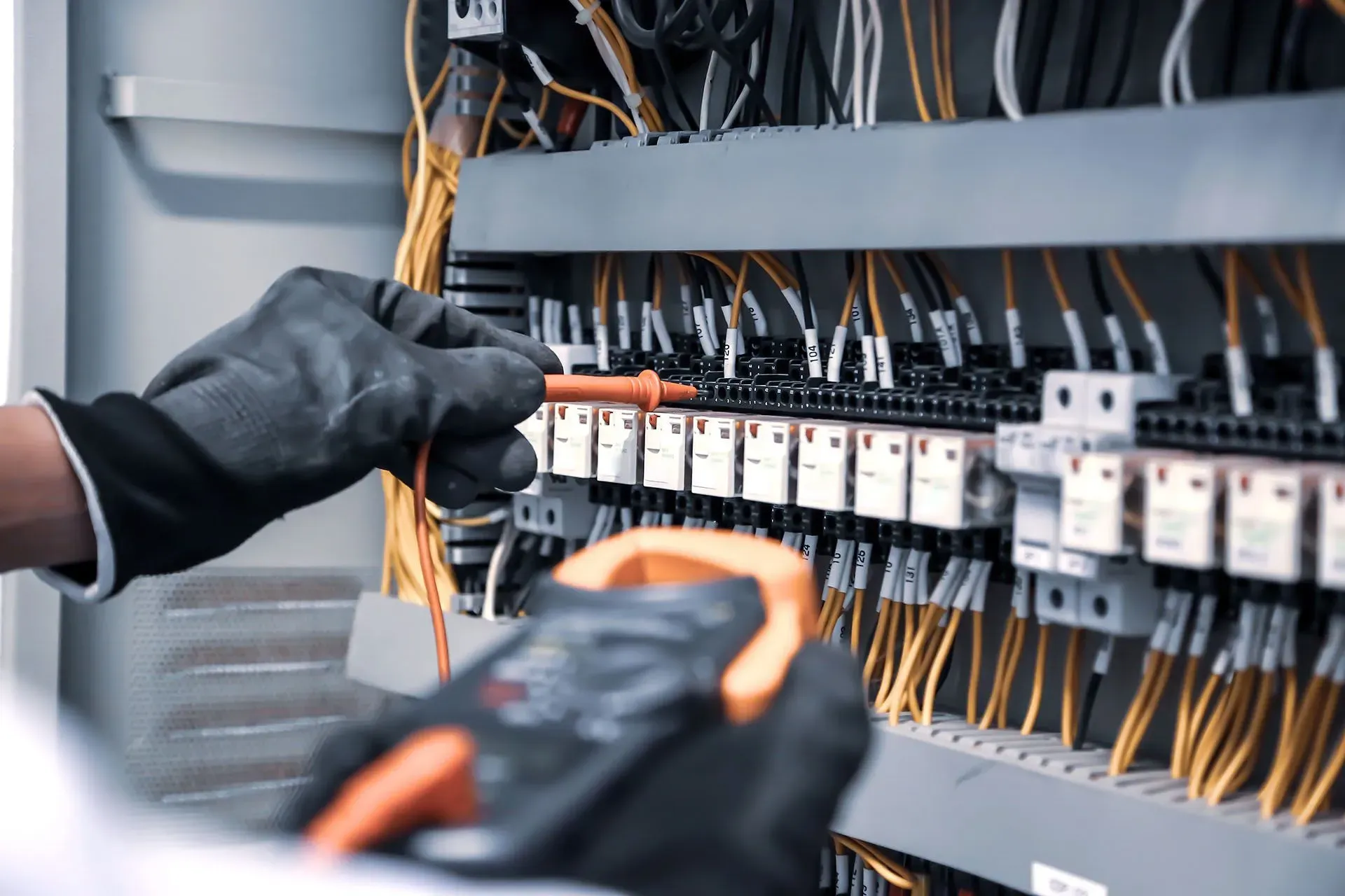 circuit breaker