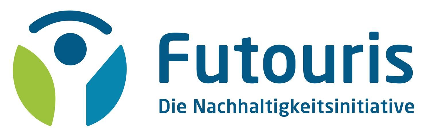 Logo von Futouris, mit einer stilisierten Figur aus grünen und blauen Elementen, darunter steht der Text „Die Nachhaltigkeitsinitiative“.