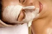 Step 6 - Apply moisturizing mask Step 6 - Apply moisturizing mask